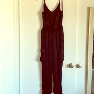 BNWT Vici Moe Pocketed Cargo Jumpsuit M